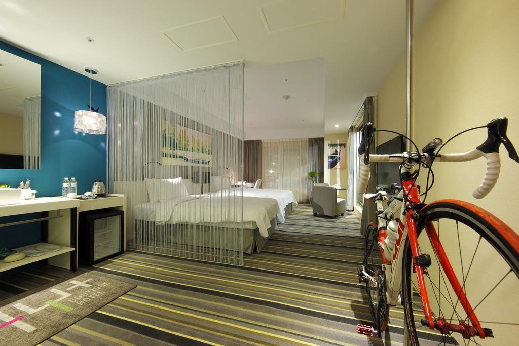 Hotelday Tamsui Buitenkant foto